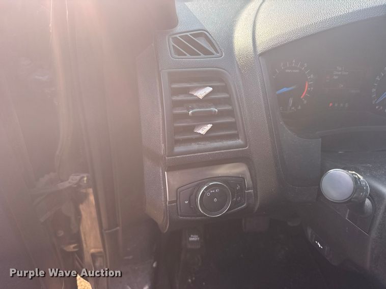 image for item DY3157 2018 Ford Explorer Police SUV