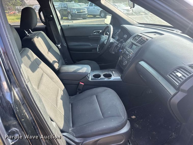 image for item DY3157 2018 Ford Explorer Police SUV
