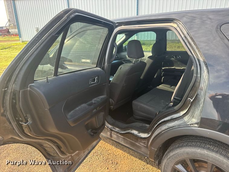 image for item DY3157 2018 Ford Explorer Police SUV