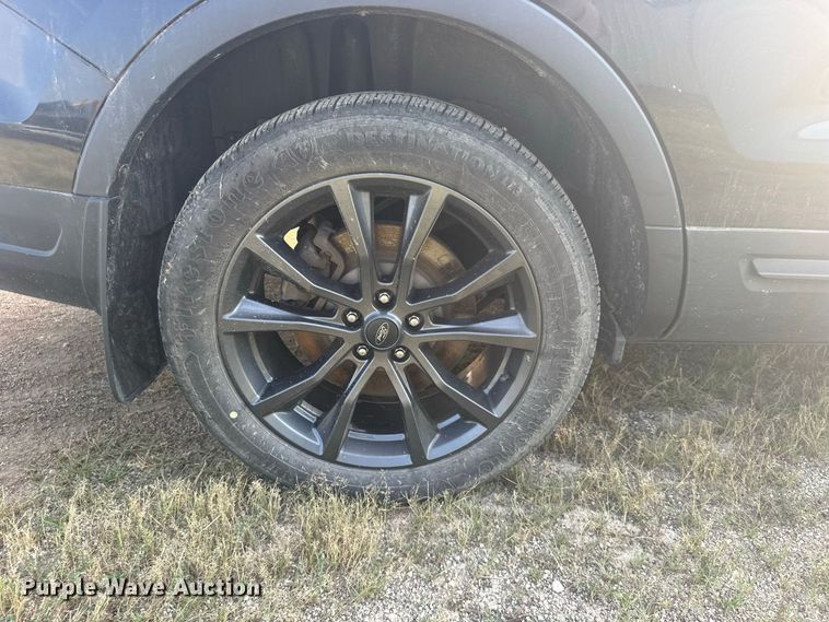 image for item DY3157 2018 Ford Explorer Police SUV