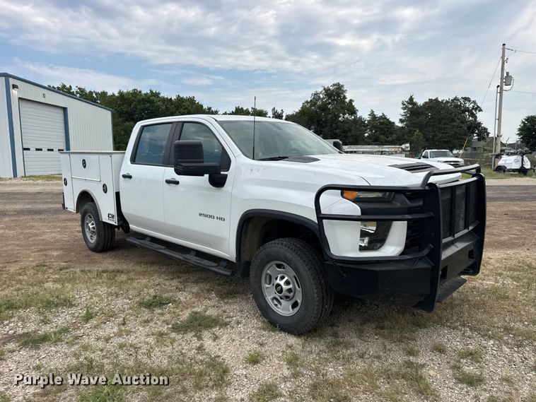 image for item DY3161 2021 Chevrolet Silverado 2500HD Crew Cab utility bed pickup truck