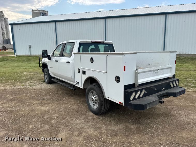 image for item DY3161 2021 Chevrolet Silverado 2500HD Crew Cab utility bed pickup truck