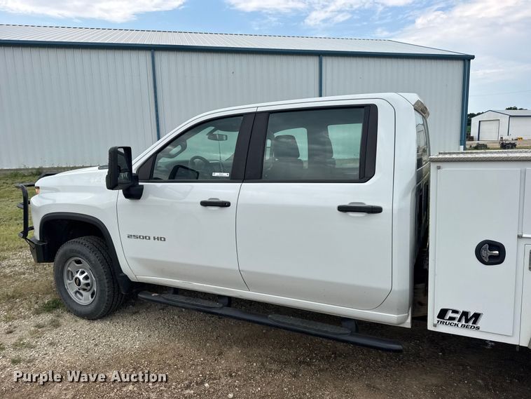 image for item DY3161 2021 Chevrolet Silverado 2500HD Crew Cab utility bed pickup truck