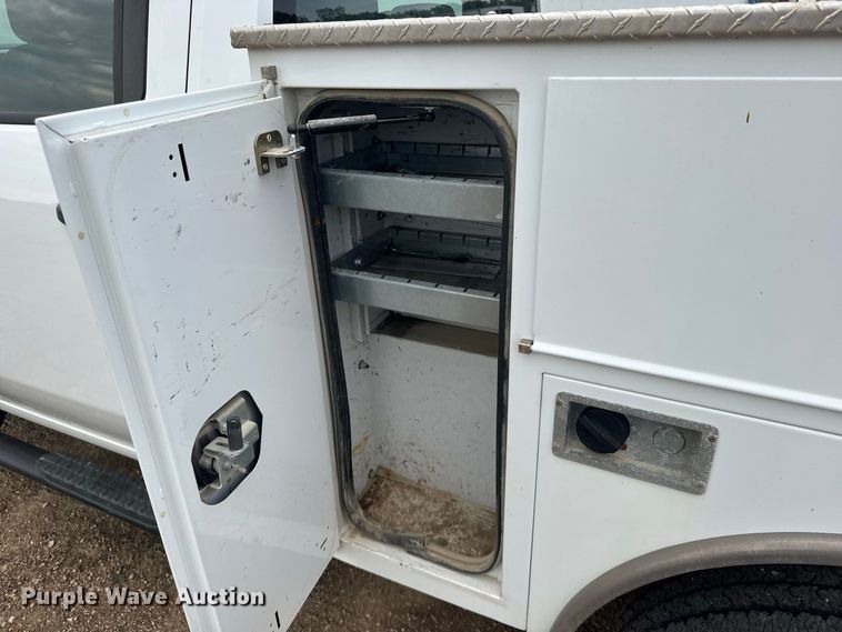 image for item DY3161 2021 Chevrolet Silverado 2500HD Crew Cab utility bed pickup truck