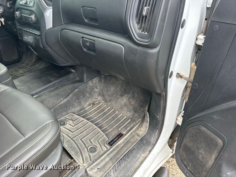 image for item DY3161 2021 Chevrolet Silverado 2500HD Crew Cab utility bed pickup truck