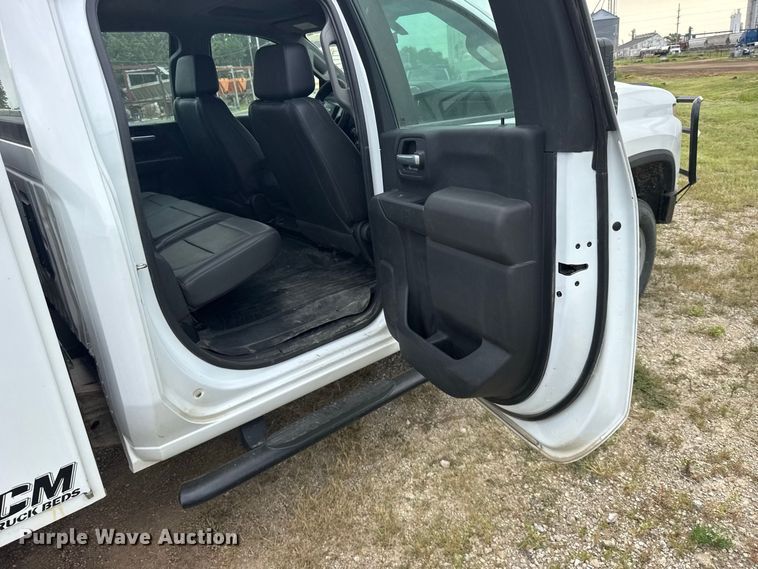 image for item DY3161 2021 Chevrolet Silverado 2500HD Crew Cab utility bed pickup truck