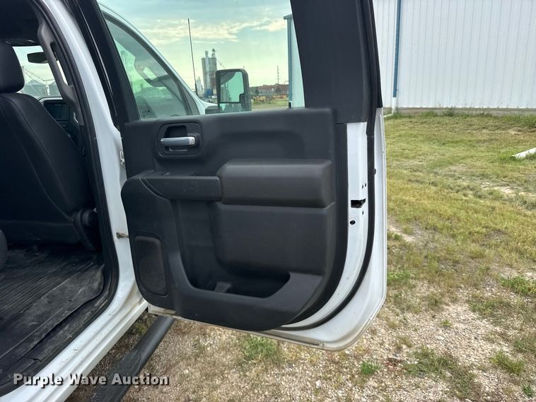 image for item DY3161 2021 Chevrolet Silverado 2500HD Crew Cab utility bed pickup truck