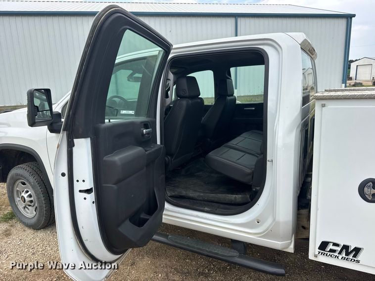 image for item DY3161 2021 Chevrolet Silverado 2500HD Crew Cab utility bed pickup truck