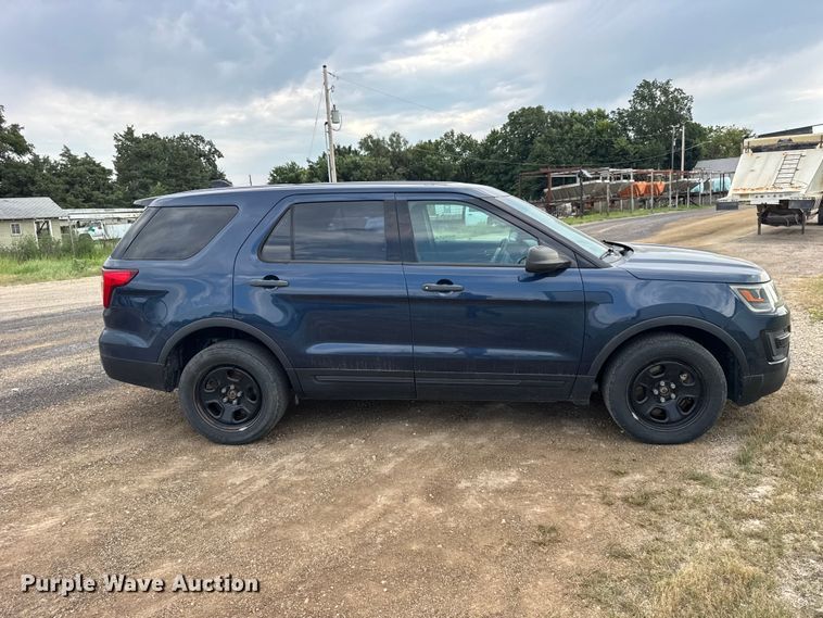 image for item DY3163 2017 Ford Explorer Police SUV