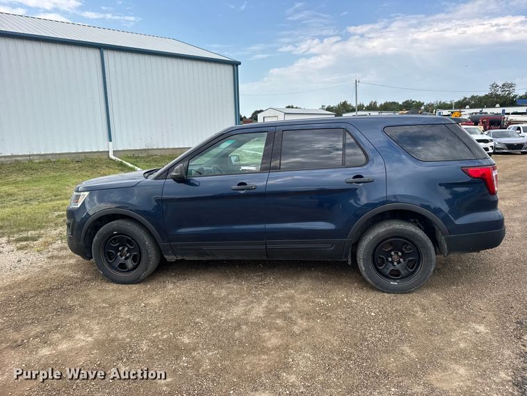 image for item DY3163 2017 Ford Explorer Police SUV
