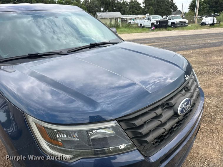 image for item DY3163 2017 Ford Explorer Police SUV
