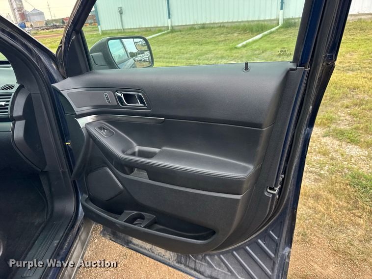 image for item DY3163 2017 Ford Explorer Police SUV