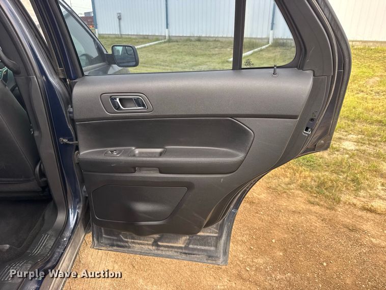 image for item DY3163 2017 Ford Explorer Police SUV