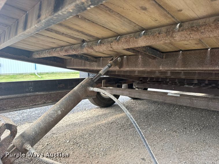 image for item DY3165 2019 Pj Trailers Company tilt deck equipment trailer