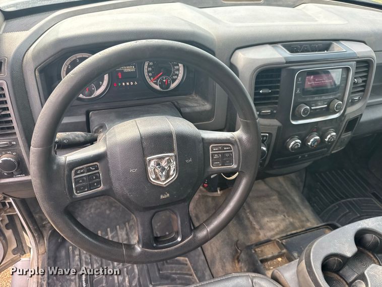 image for item DY3168 2019 RAM 1500 Crew Cab pickup truck
