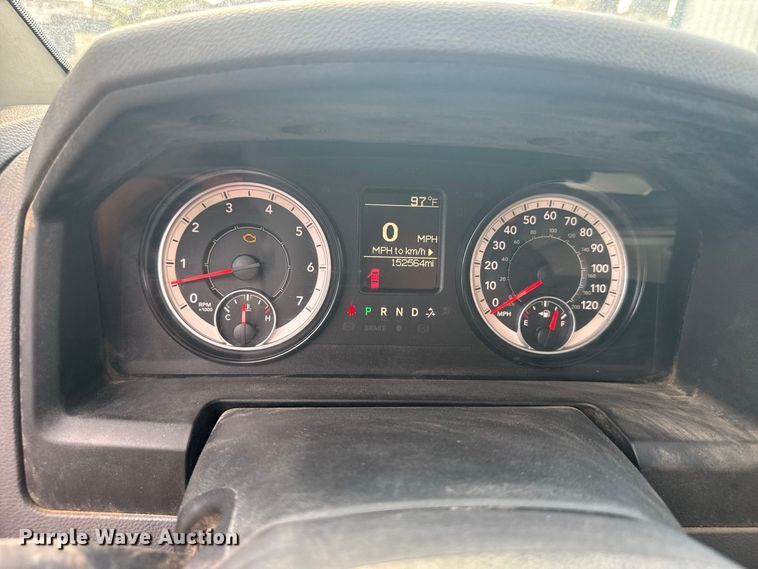 image for item DY3168 2019 RAM 1500 Crew Cab pickup truck