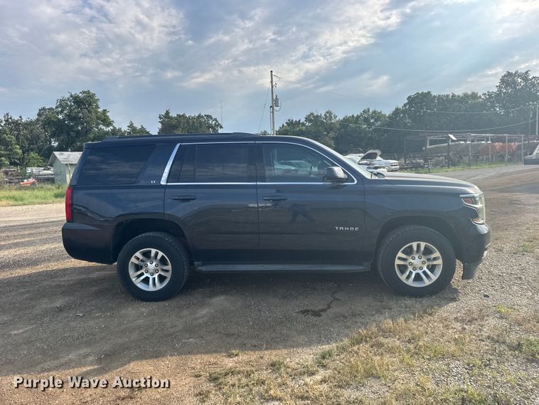 image for item DY3169 2017 Chevrolet Tahoe LT SUV
