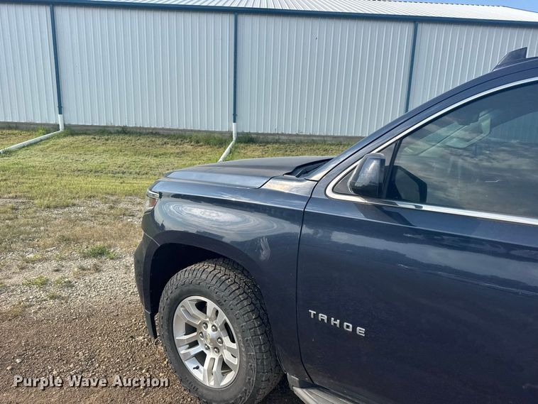 image for item DY3169 2017 Chevrolet Tahoe LT SUV