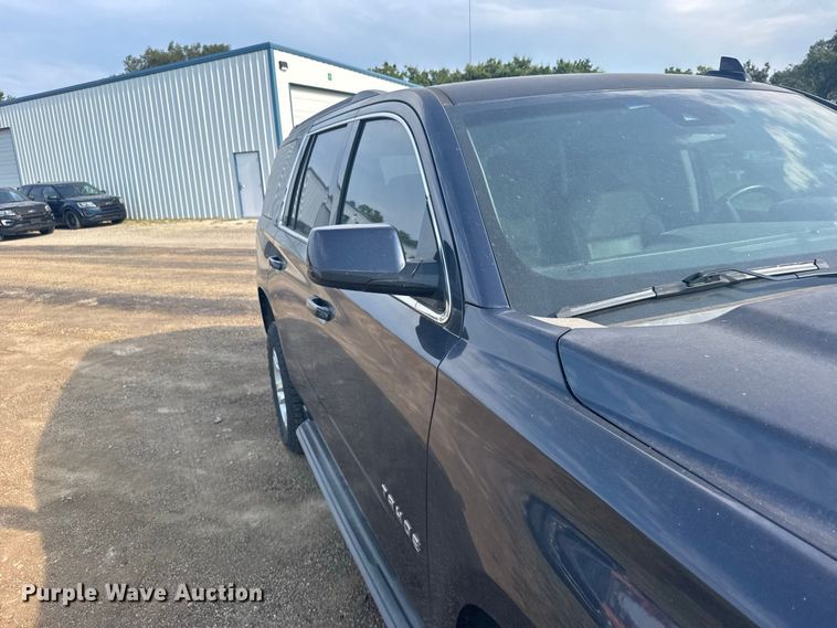 image for item DY3169 2017 Chevrolet Tahoe LT SUV