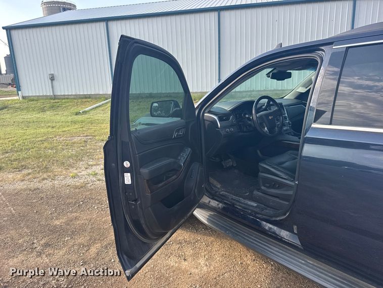 image for item DY3169 2017 Chevrolet Tahoe LT SUV
