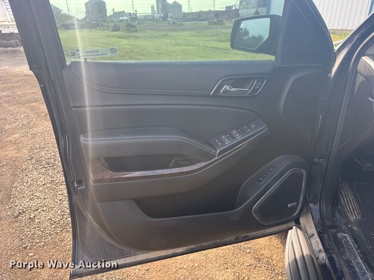 image for item DY3169 2017 Chevrolet Tahoe LT SUV