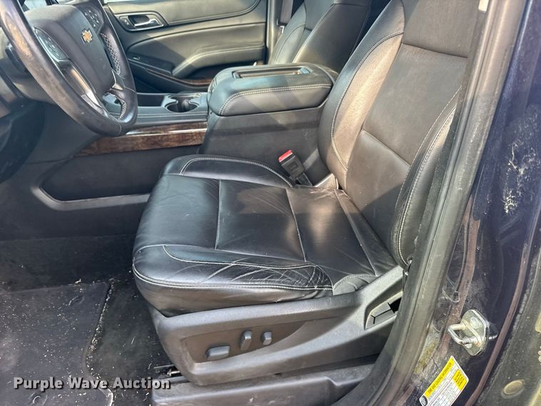 image for item DY3169 2017 Chevrolet Tahoe LT SUV