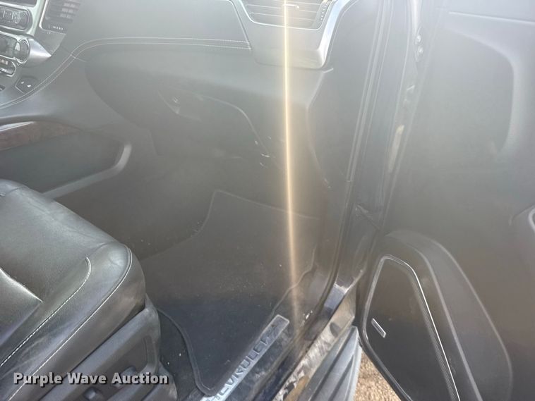 image for item DY3169 2017 Chevrolet Tahoe LT SUV