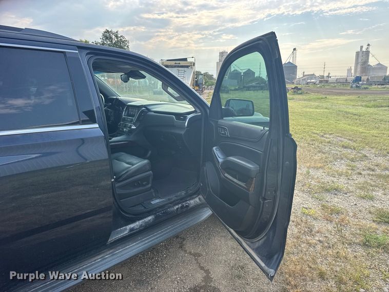image for item DY3169 2017 Chevrolet Tahoe LT SUV