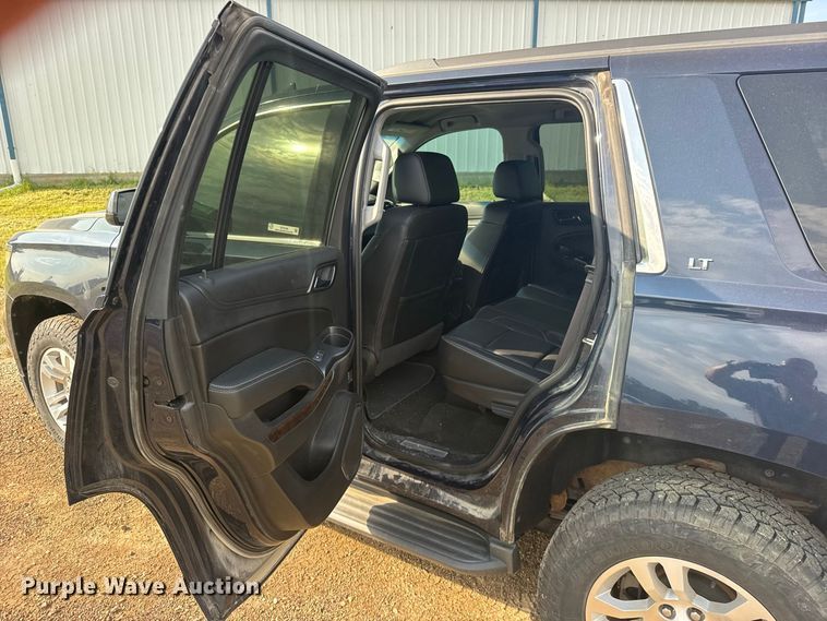 image for item DY3169 2017 Chevrolet Tahoe LT SUV