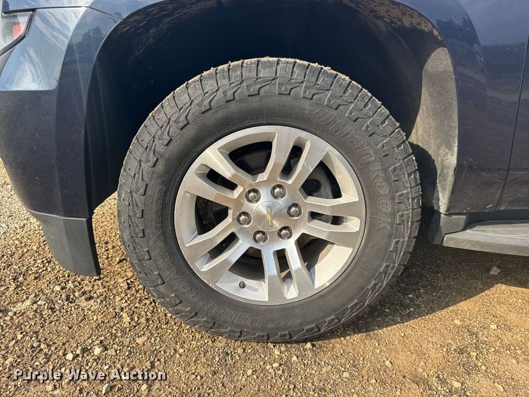 image for item DY3169 2017 Chevrolet Tahoe LT SUV