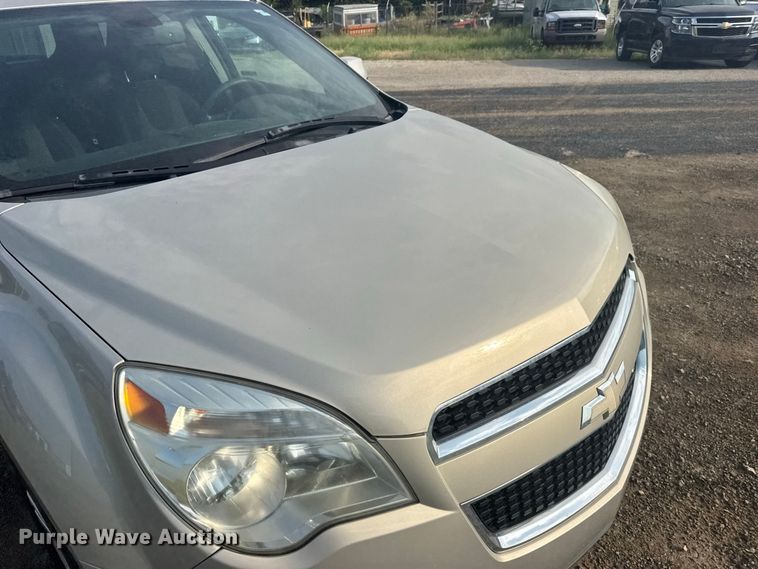 image for item DY3170 2011 Chevrolet Equinox 1LT SUV