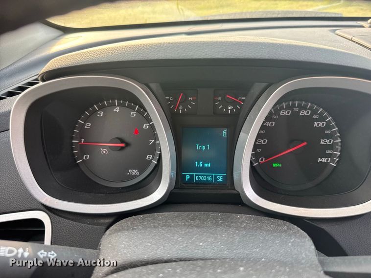 image for item DY3170 2011 Chevrolet Equinox 1LT SUV