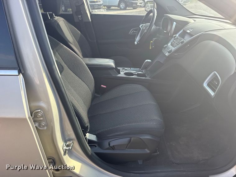 image for item DY3170 2011 Chevrolet Equinox 1LT SUV