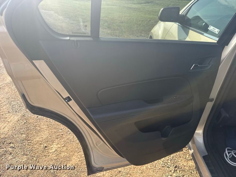 image for item DY3170 2011 Chevrolet Equinox 1LT SUV