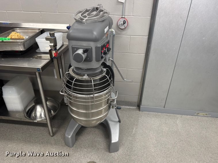 image for item DY3172 Hobart HL400 commercial mixer