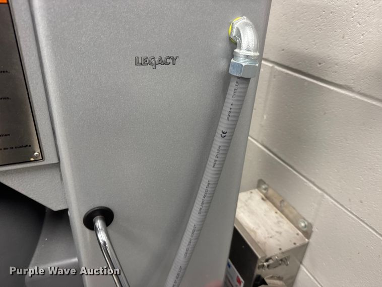 image for item DY3172 Hobart HL400 commercial mixer