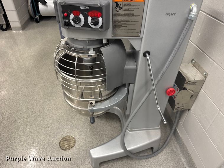 image for item DY3172 Hobart HL400 commercial mixer