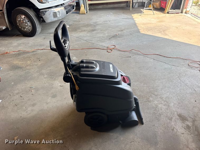 image for item DY3173 Viper CEX410-US carpet extractor