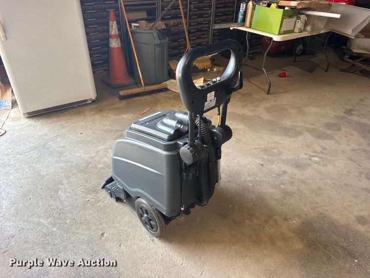 image for item DY3173 Viper CEX410-US carpet extractor