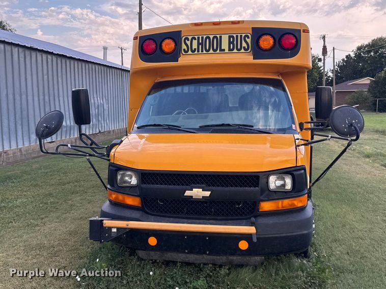 image for item DY3175 2012 Chevrolet Express G4500 school bus