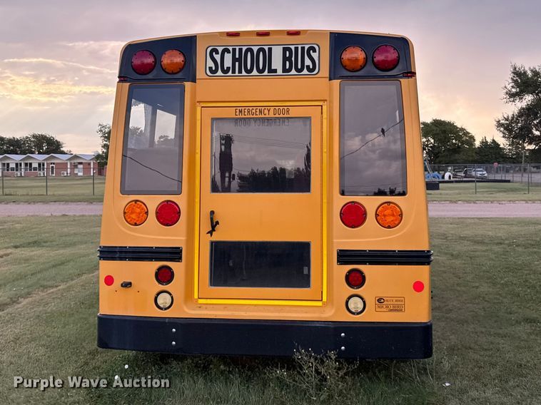 image for item DY3175 2012 Chevrolet Express G4500 school bus