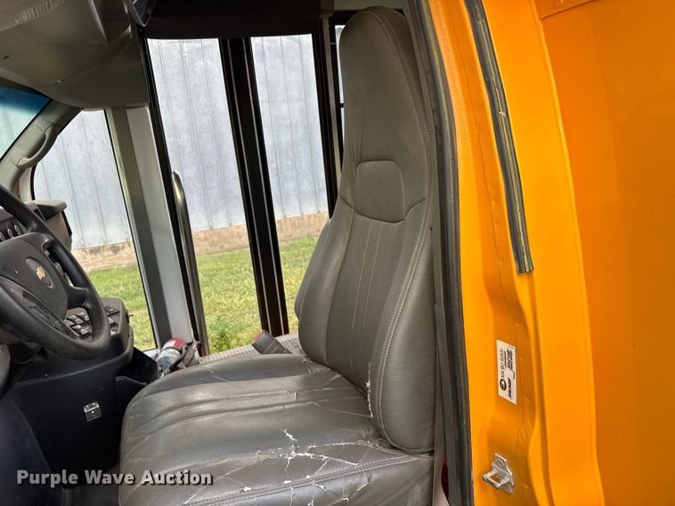 image for item DY3175 2012 Chevrolet Express G4500 school bus