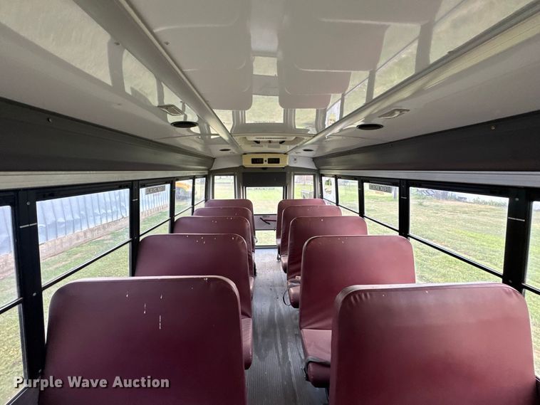 image for item DY3175 2012 Chevrolet Express G4500 school bus