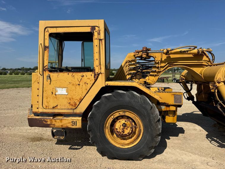 image for item DY3181 1981 Caterpillar 613B elevating scraper