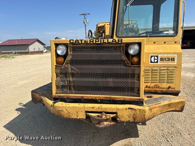 image for item DY3181 1981 Caterpillar 613B elevating scraper