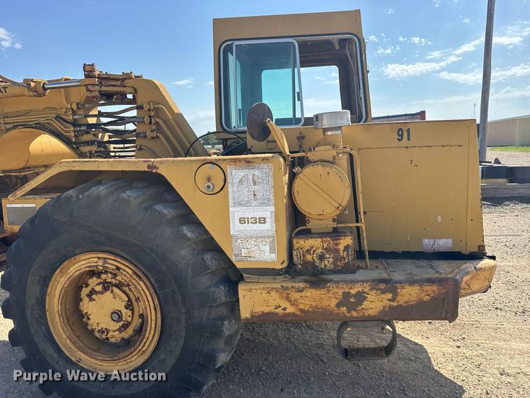 image for item DY3181 1981 Caterpillar 613B elevating scraper