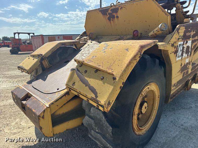 image for item DY3181 1981 Caterpillar 613B elevating scraper
