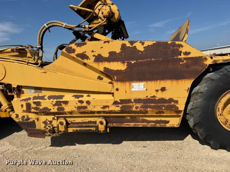 image for item DY3181 1981 Caterpillar 613B elevating scraper
