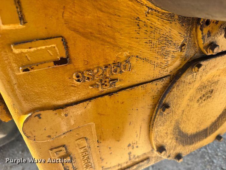 image for item DY3181 1981 Caterpillar 613B elevating scraper