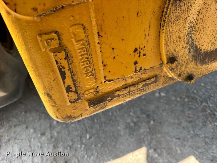 image for item DY3181 1981 Caterpillar 613B elevating scraper